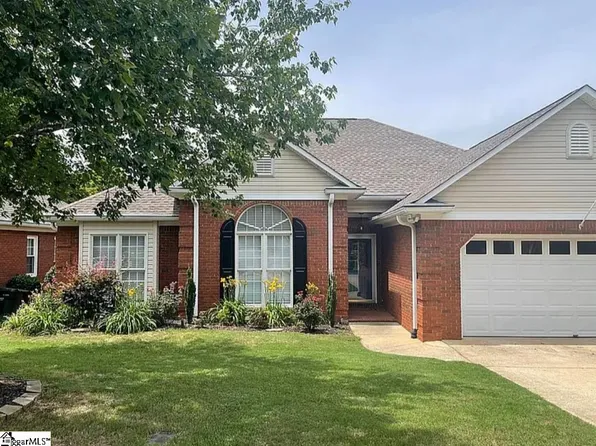 105 Foxfield Way, Greer, SC 29651