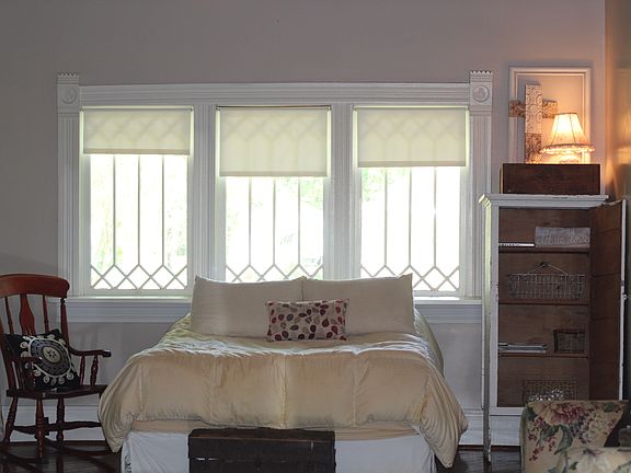 Original Cylinder Glass Windows