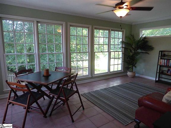 4th image of 1205 Plantation Dr