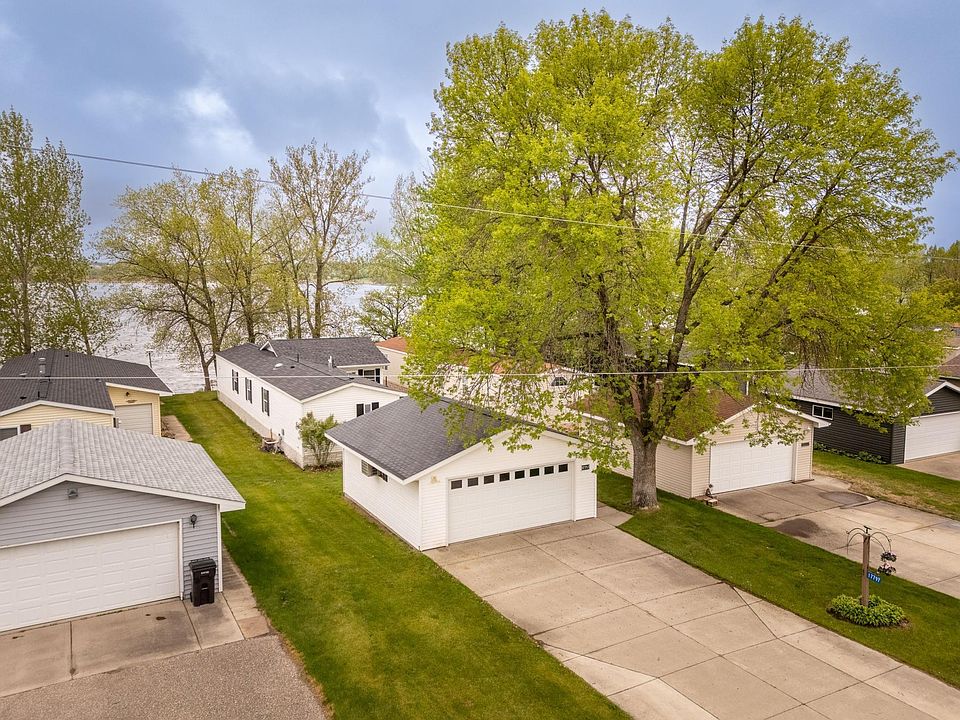 1st image of 17797 247th Ave #8