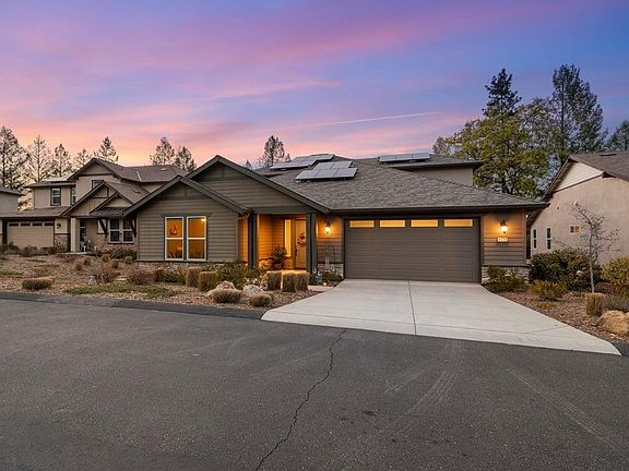 3rd image of 1132 Sierra Oaks Dr