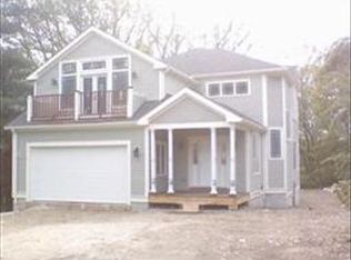 6 Sunset Rd, Needham, MA 02494