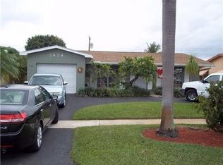 5424 Van Buren St, Hollywood, FL 33021