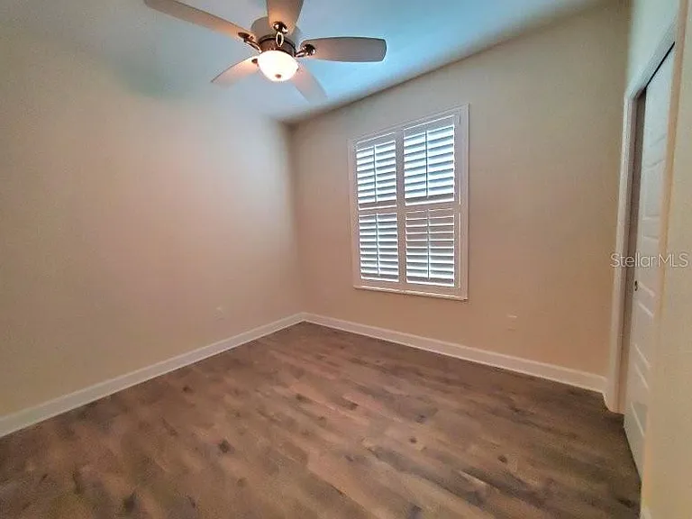 431 W McKenzie St — Photo 18