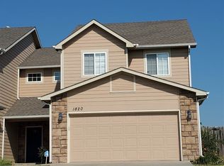 1820 Lydia Ln, Junction City, KS 66441