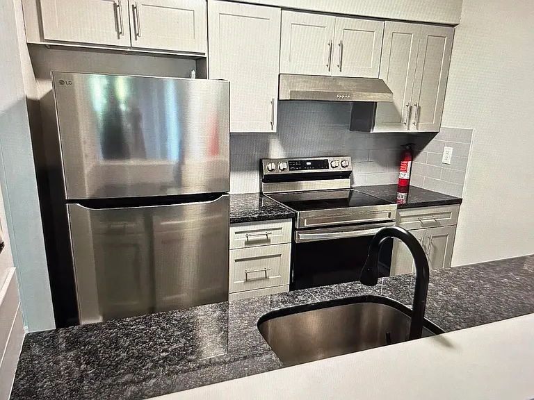 1217 Aspen Dr — Photo 1