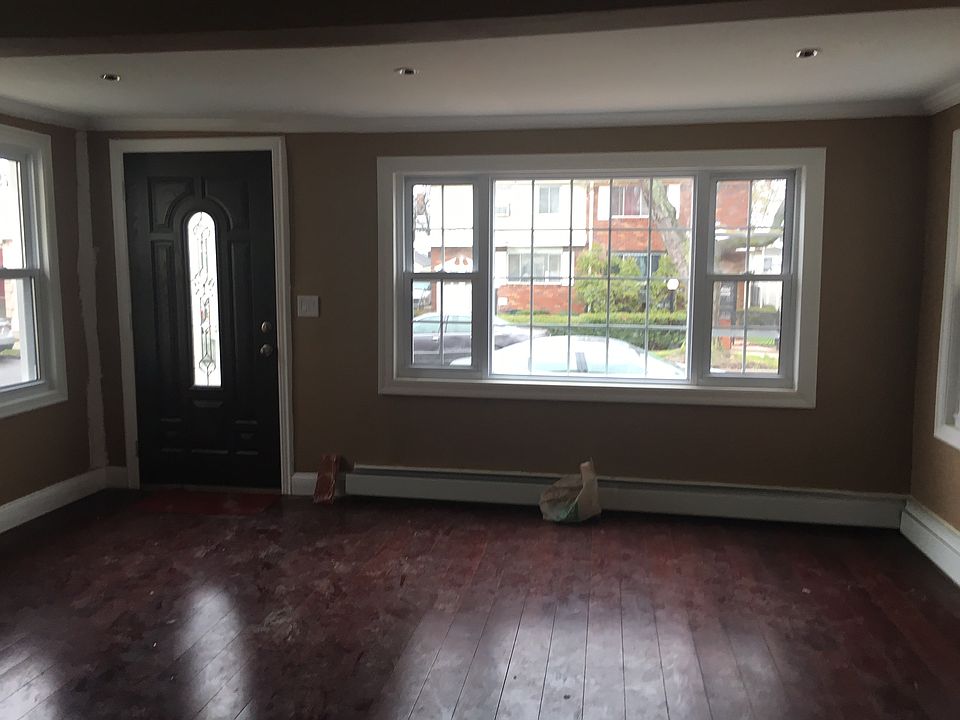 2nd image of 101 214 St
