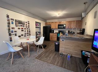 71 Bay St, Glens Falls, NY 12801