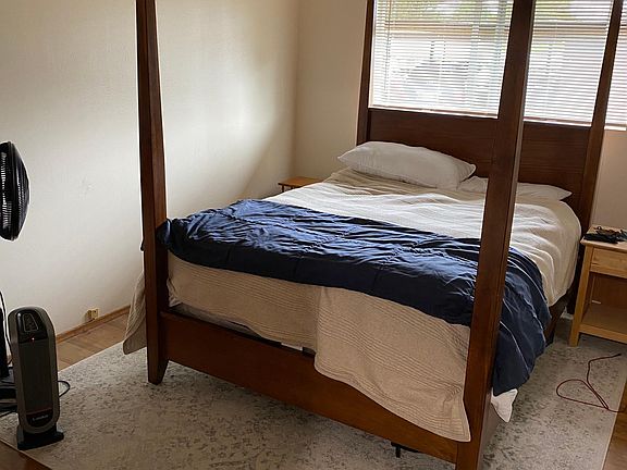 4th image of 503 Avenue A #2