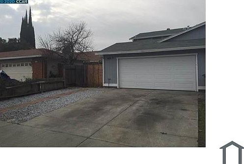 1st image of 2220 Banyan Way