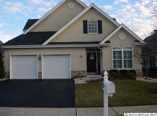 28 Crawford Rd, Manalapan, NJ 07726