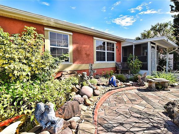 2nd image of 4948 Mac Caughey Dr