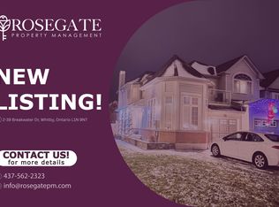 39 Breakwater Dr #2, Whitby, ON L1N9N7