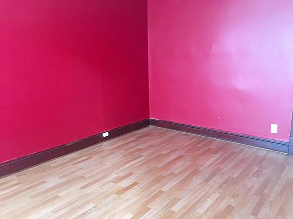 5th image of 8522 S Marquette Ave #2