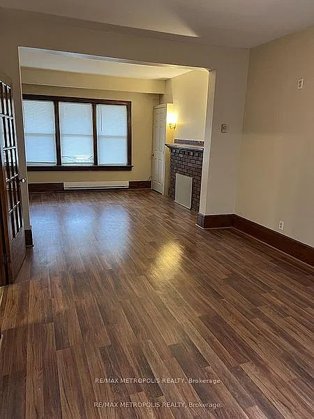 3 bed, $2,300 — Photo 3