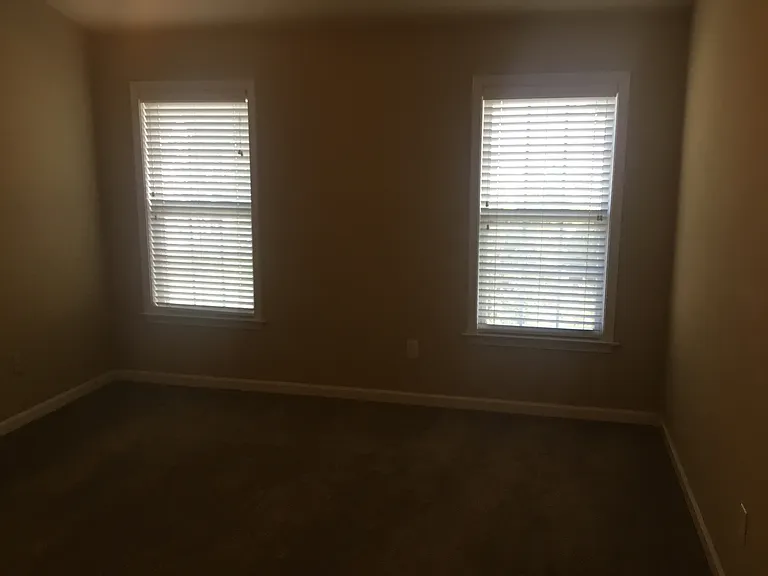 1907 Wheatfield Ct — Photo 9