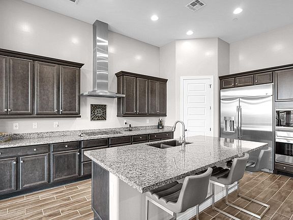 3rd image of 7274 E THORNTREE Drive