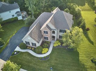 2556 Open Bay Ct, Galena, OH 43021