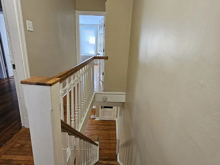 885 N 51st St — Photo 26