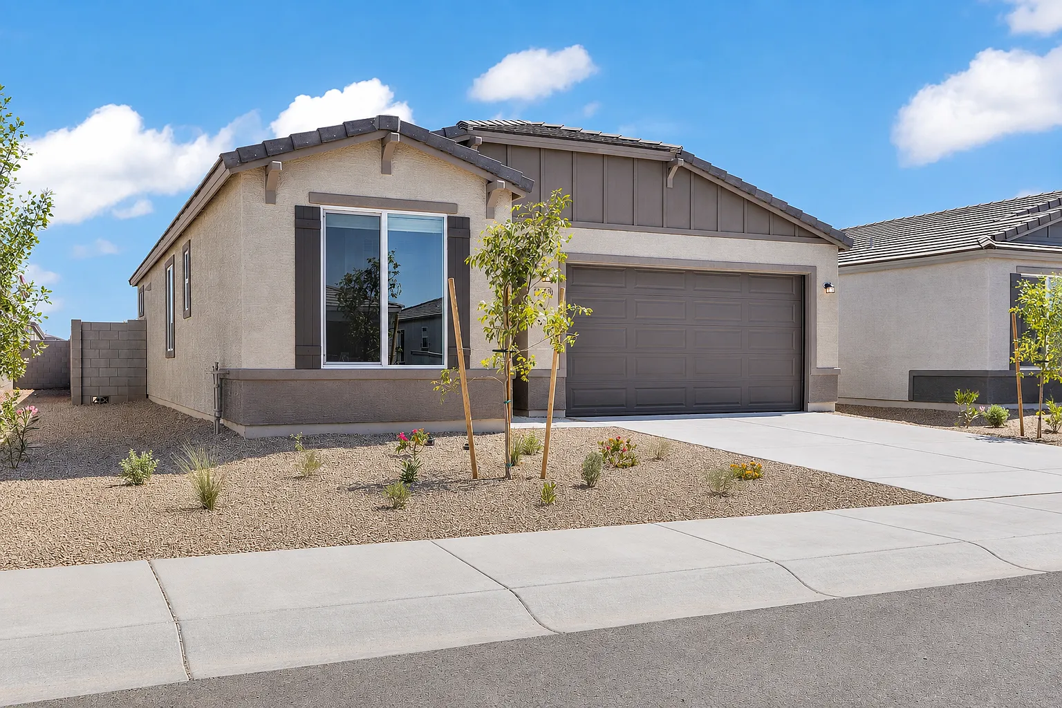 3 bed, 1252 sqft, $1,945 — Photo 2