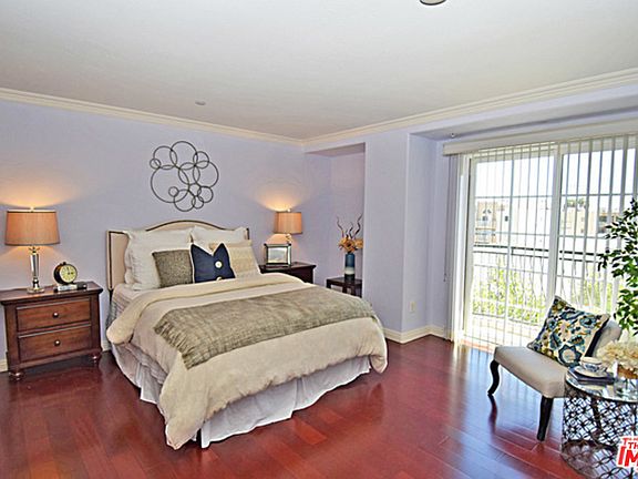 2nd image of 700 S Ardmore Ave APT 405
