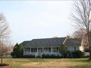 100 Swamp Fox Trl, Greer, SC 29650