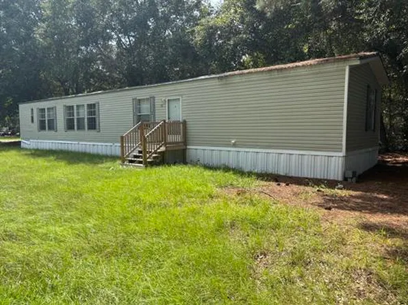 75 Bluebird Ln, Beaufort, SC 29906
