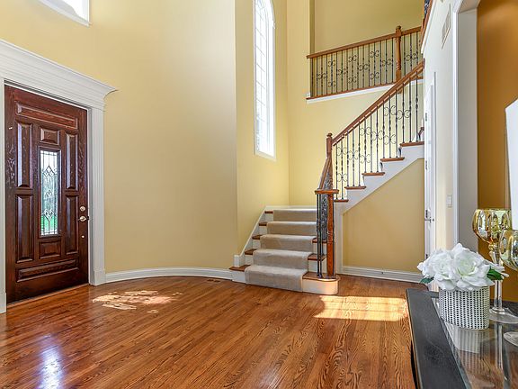 5th image of 3416 Frankstowne Dr