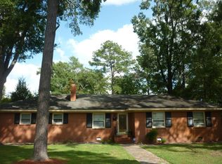 2504 N Barker St, Lumberton, NC 28358