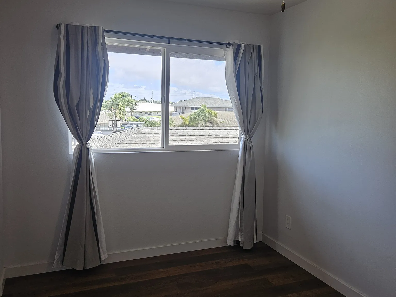 3 bed, $3,600 — Photo 2