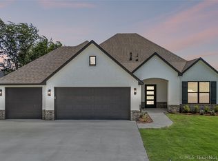 14129 N 54th East Ave, Collinsville, OK 74021