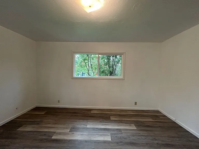 1502 Chapman Ln — Photo 14