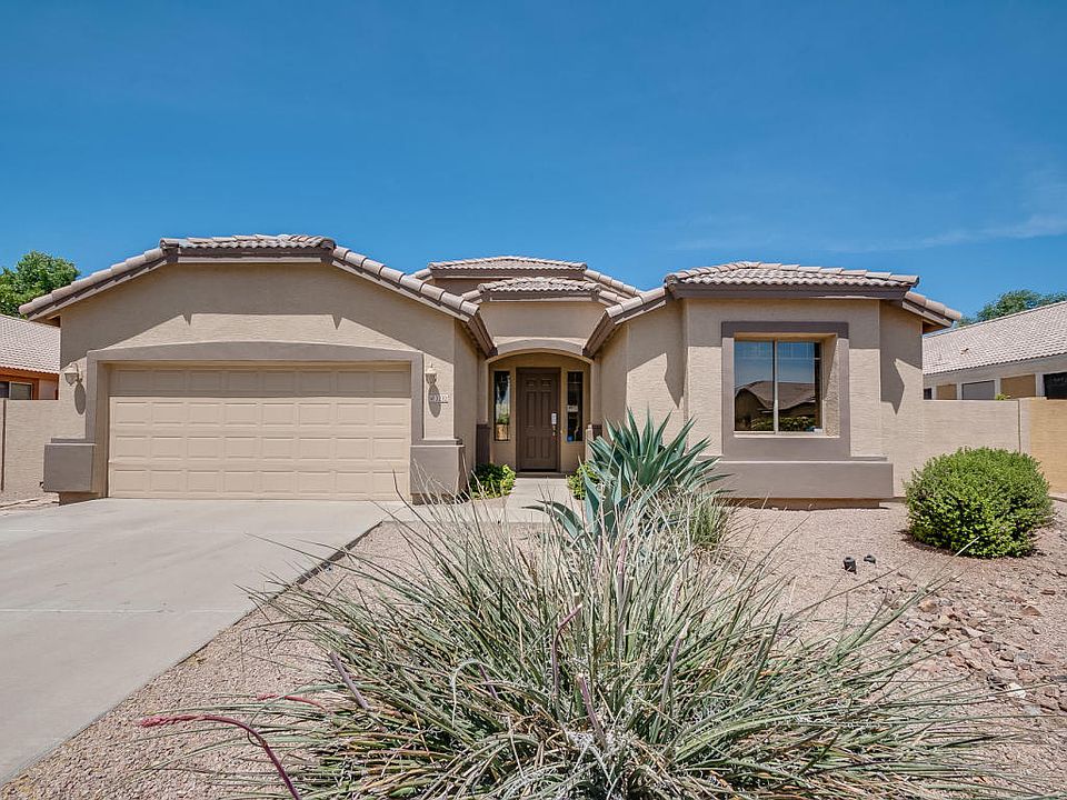 1st image of 3232 E Bluebird Dr
