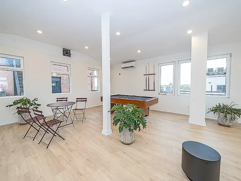 960 Willoughby Ave #2A — Photo 13