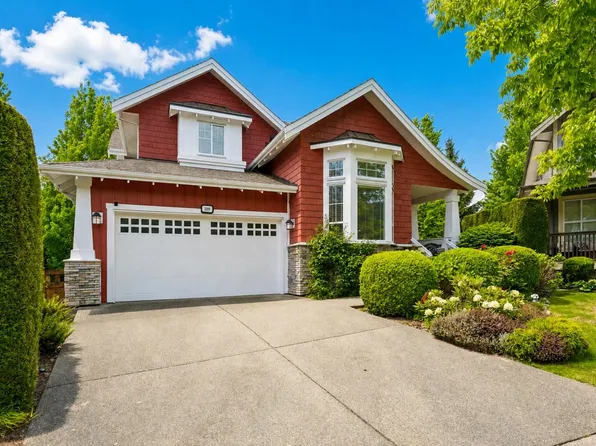 109 Cranberry Ct, Pt Moody, BC V3H 0C4