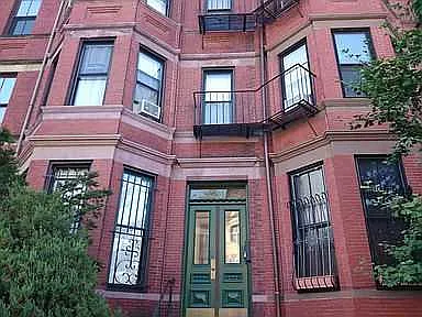 Columbus Ave — Photo 13