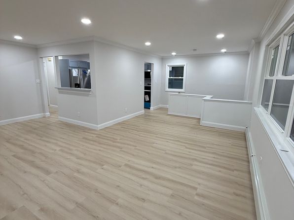 (undisclosed Address)