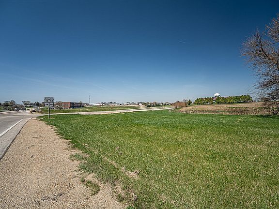 4th image of 61.84 Acres Hwy #59