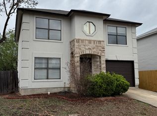 9003 Mountain Field Dr, San Antonio, TX 78240
