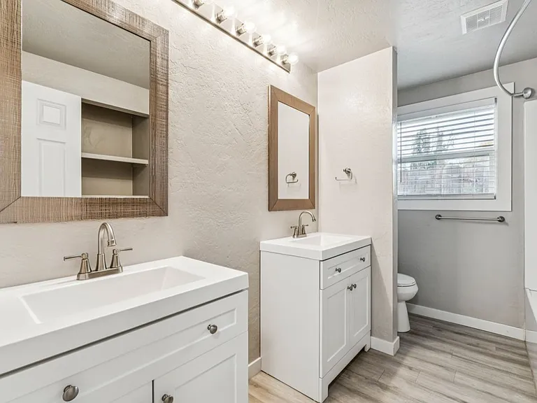 2111 Airport Ave #2105 — Photo 7