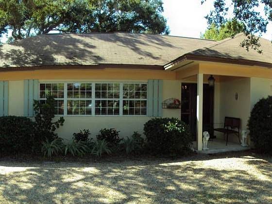 1st image of 726 Hibiscus Ln