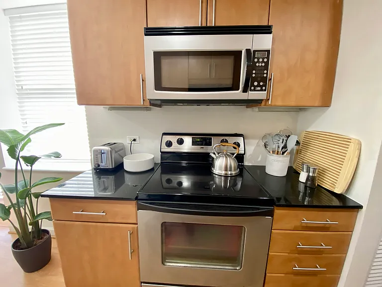 5696 Kingsbury Ave #402 — Photo 7