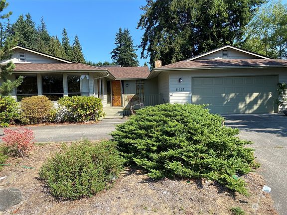 2nd image of 11623 46th Avenue NE