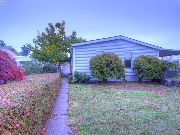 310 Creswood Dr, Creswell, OR 97426