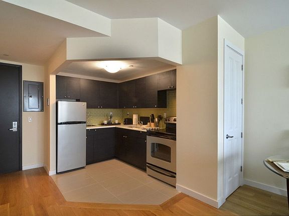 3rd image of 8655 Broadway APT 307