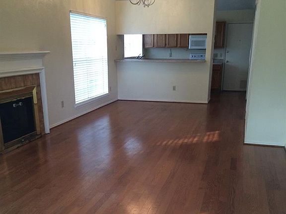 2nd image of 2213 Forestbrook Dr
