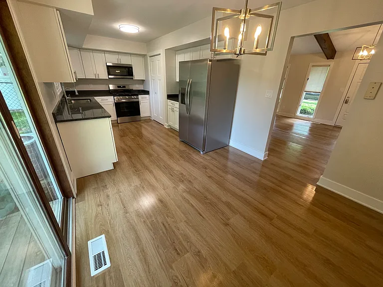 9230 92nd Pl — Photo 12