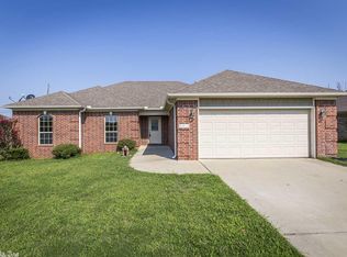 2413 Lancashire Ln, Cabot, AR 72023
