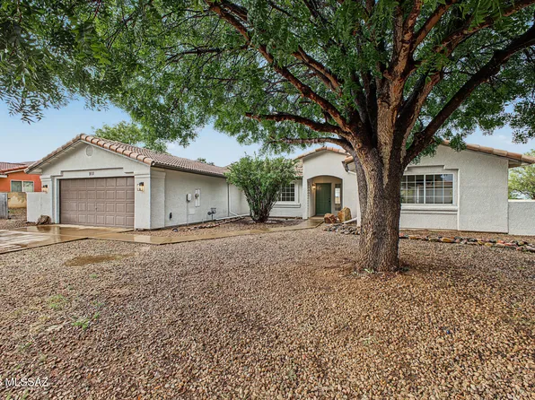 911 E Saguaro Dr, Pearce, AZ 85625