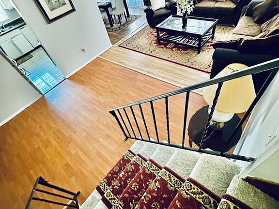 2nd image of 504 Crestview Dr S